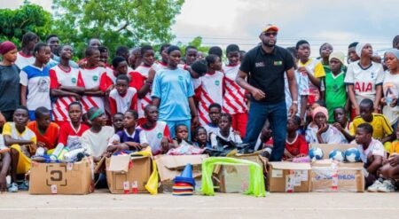 Handball: Une vingtaine de clubs reçoivent des équipements sportifs