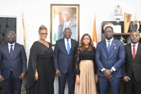 Accords de coopération sportive entre les États-Unis et La Côte d’Ivoire: Jessica Davis Ba chez le ministre Adjé Silas Metch