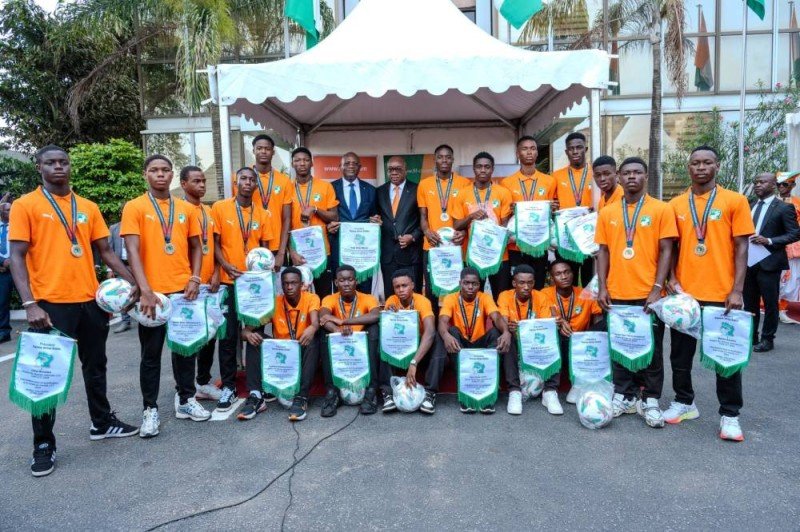 Mondial U17 : La FIF honore les Éléphanteaux filles et garçons Mondial U17 : La FIF honore les Éléphanteaux filles et garçons