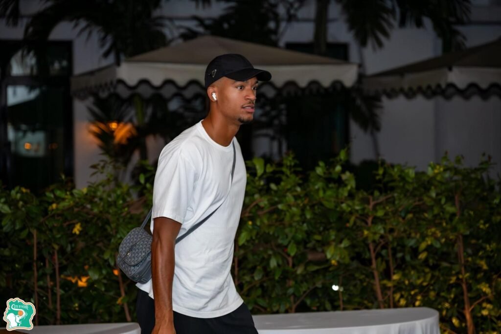 Éliminatoires du Mondial 2026-Yahia Fofana absent- Vers la titularisation d’Alban Lafont face au Burundi Éliminatoires du Mondial 2026-Yahia Fofana absent- Vers la titularisation d’Alban Lafont face au Burundi